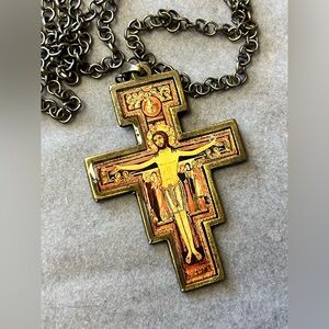 Orthodox Christian crucifix Cross Pendant Necklace Russian Greek vintage VTG